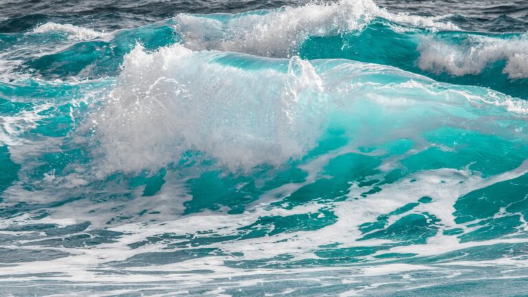 manfaat energi gelombang laut